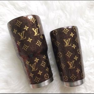 Meet your Posher, Roseanne